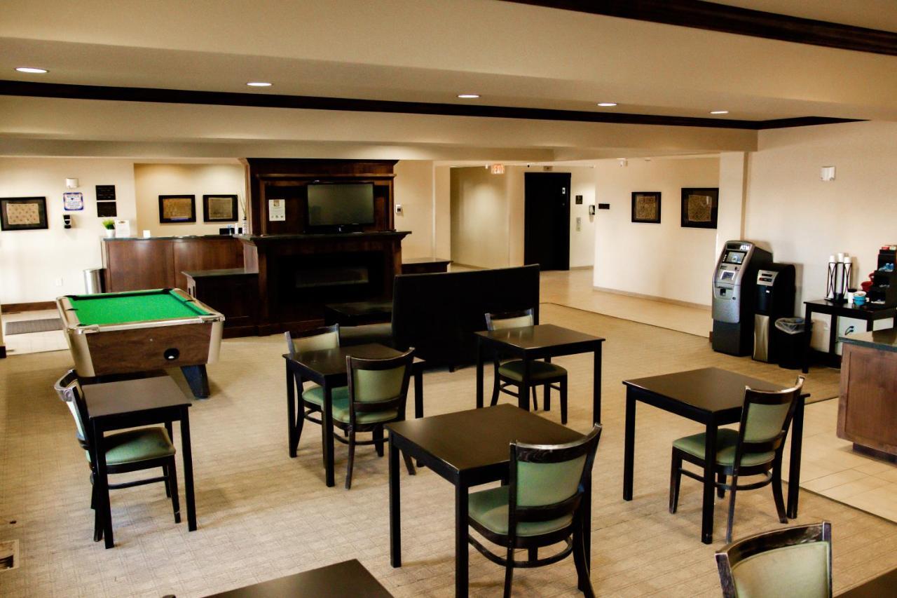 Black Gold Suites Stanley Ngoại thất bức ảnh