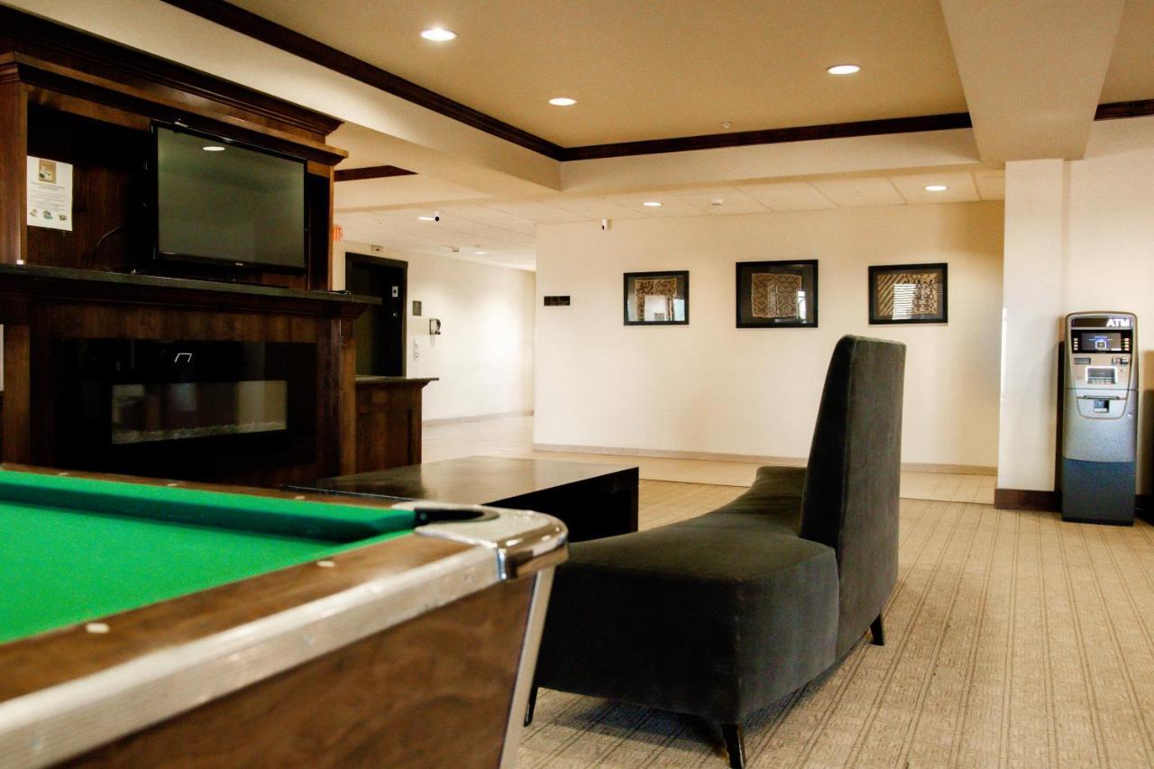 Black Gold Suites Stanley Ngoại thất bức ảnh